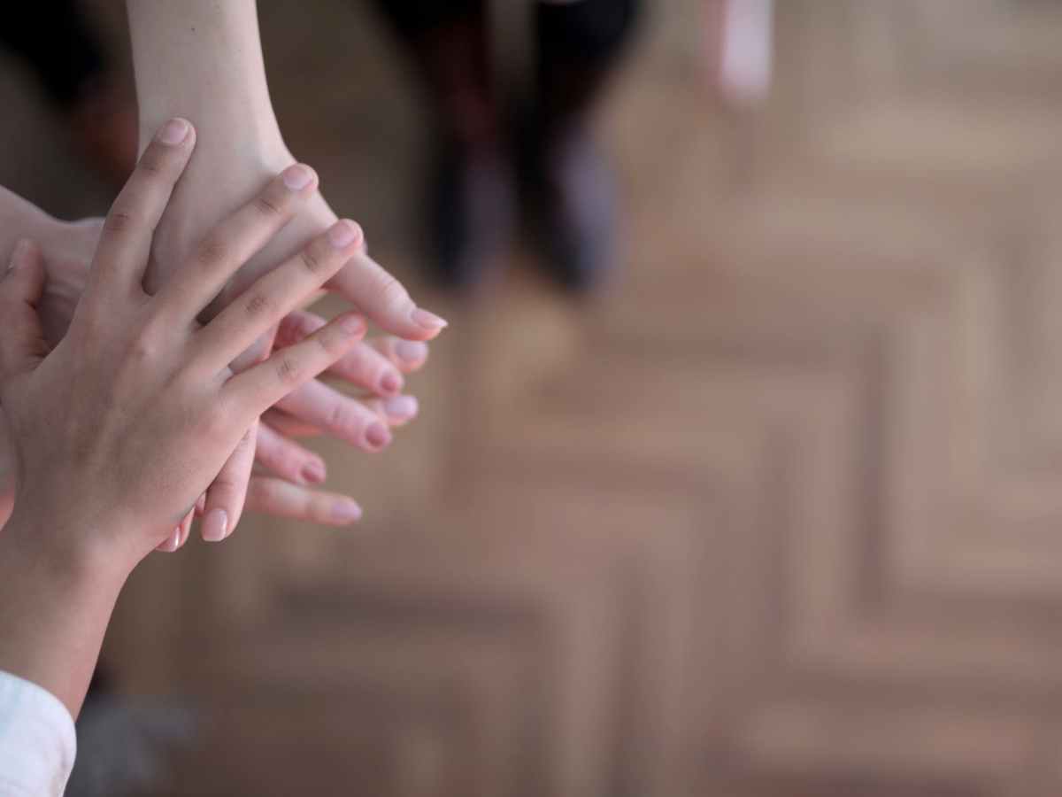 Finding Literature Community During Isolation