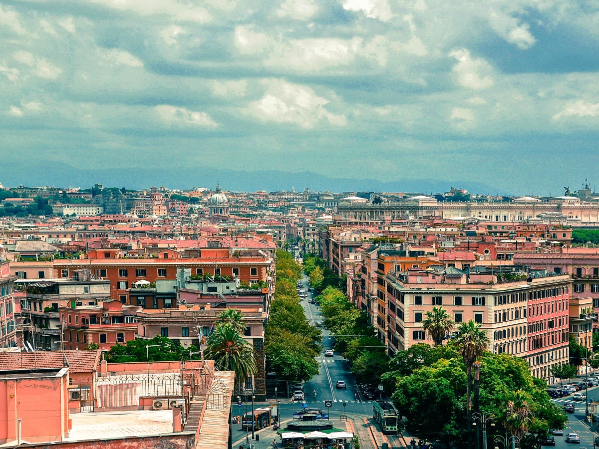 A Cozier Alternative to the Classroom (An Interview with Paloma Gratereaux)